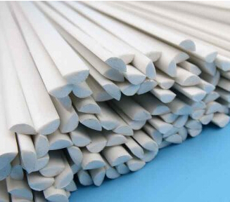 Plastik yarım daire içi dolu çıta 3mm 50cm  5 adet